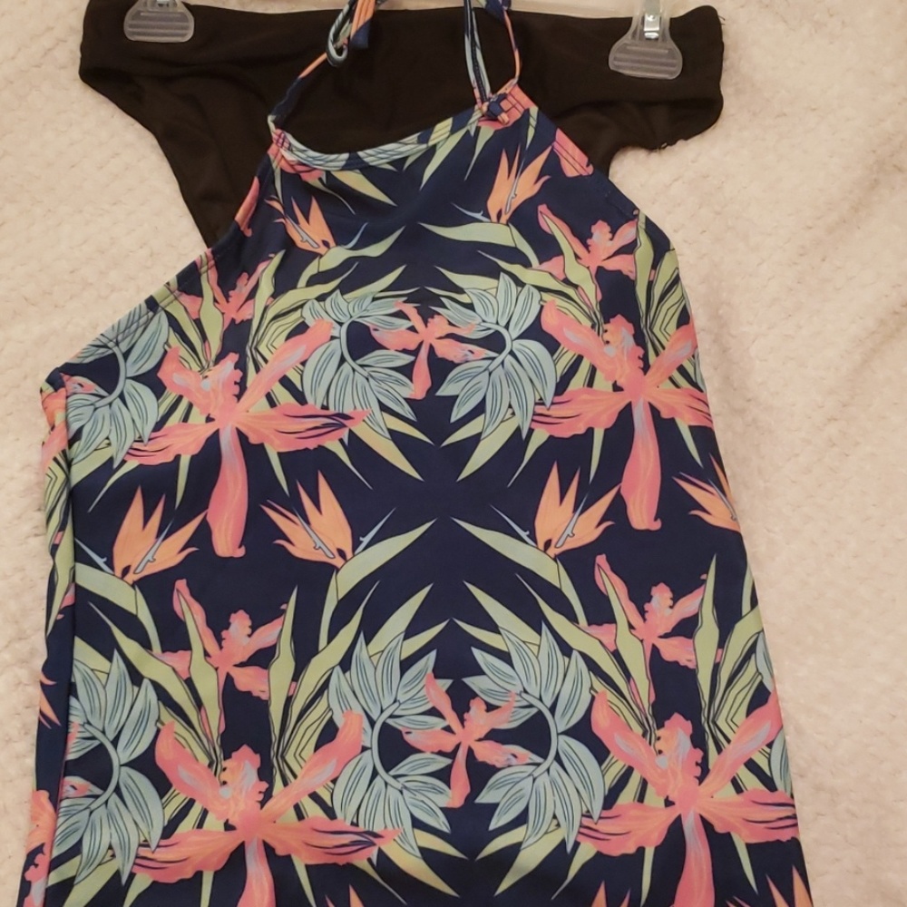 2 PC bathing suit never worn
